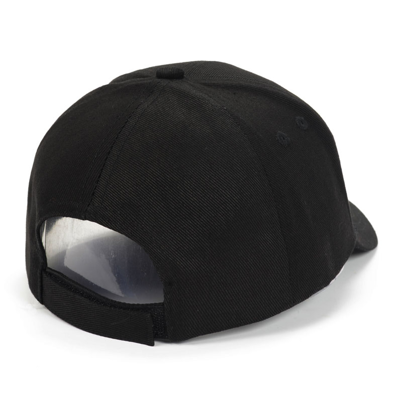 纯黑色棒球帽